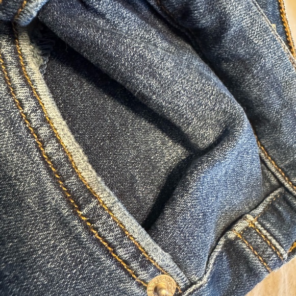 Calvin Klein Distressed Mid Rise Skinny Jeans Size 33x28 - Picture 12 of 14